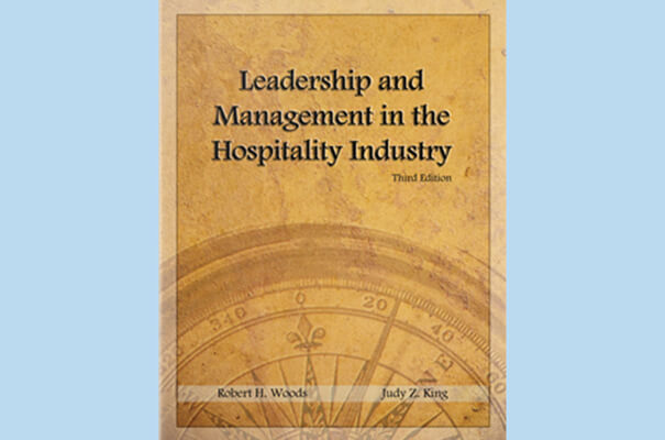 Leadership and Management in the Hospitality Industry, Third Edition Textbook (Spanish)